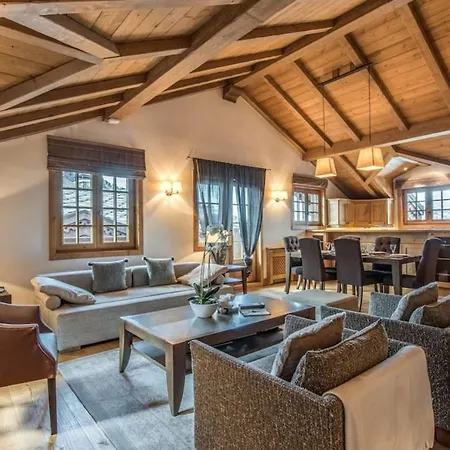 아파트 Charming T2 Completely Renovated *