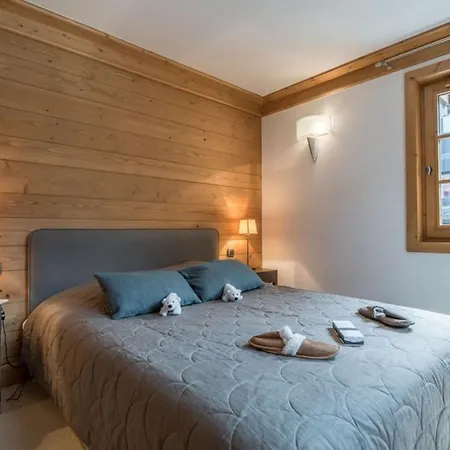 Charming T2 Completely Renovated 아파트 *